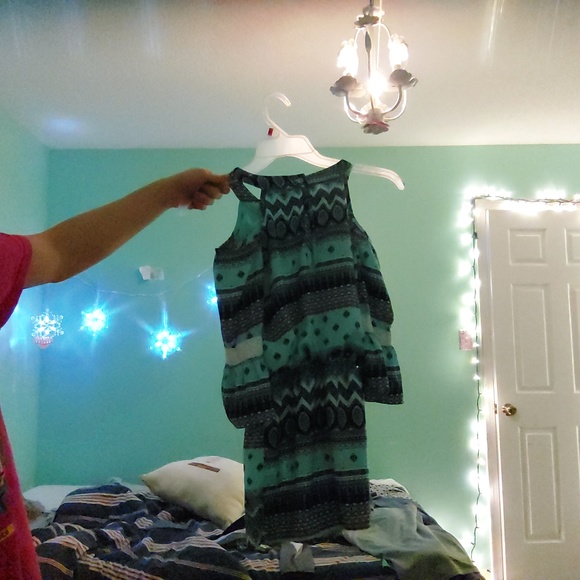 Girls Romper - Picture 2 of 2